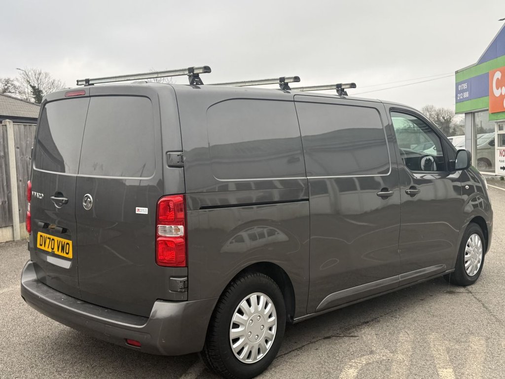 Used Vauxhall Vivaro 2020 for sale - 77609150: Photo 3