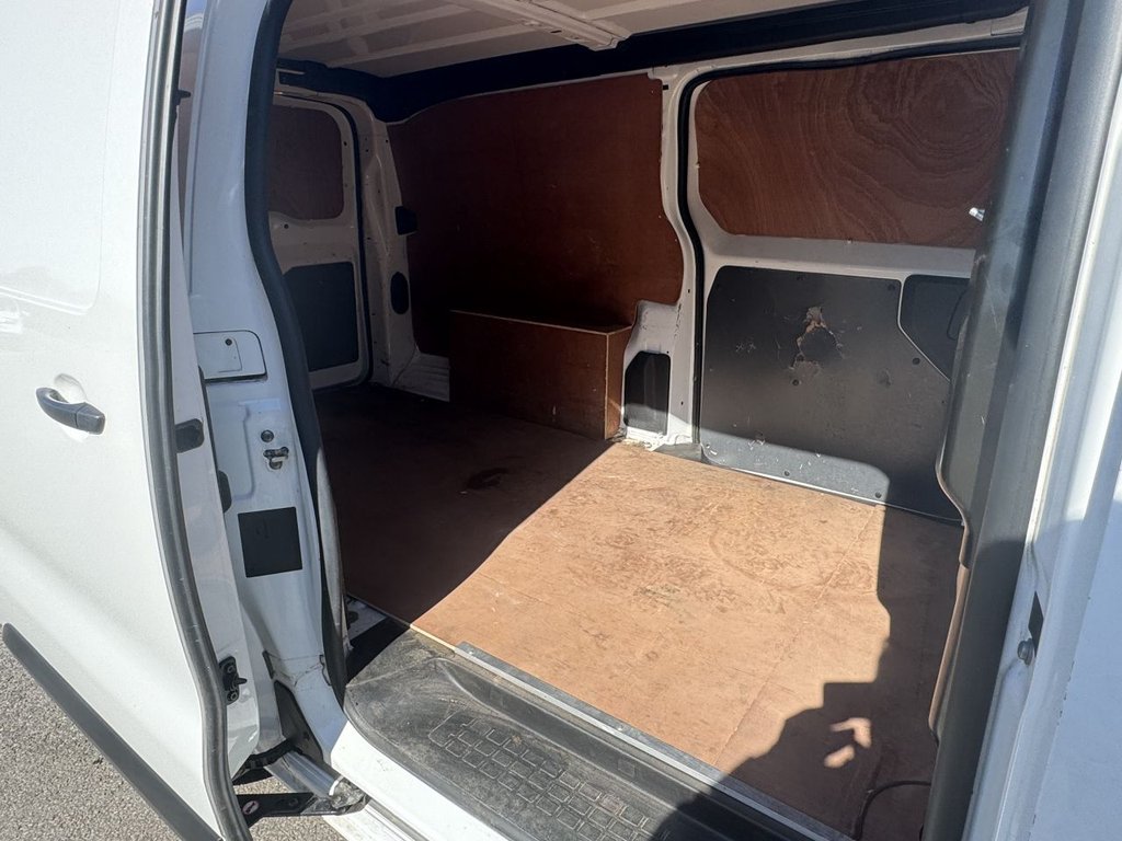 Used Vauxhall Vivaro 2020 for sale - 77936354: Photo 28