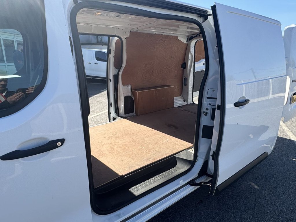 Used Vauxhall Vivaro 2020 for sale - 77936354: Photo 32