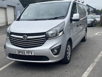 Used Vauxhall Vivaro 2015 for sale - 75912263: Photo