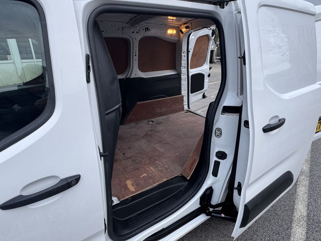 Used Citroen Berlingo 2021 for sale - 77609148: Photo 35