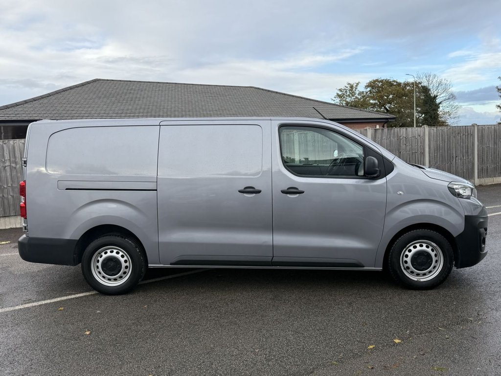 Used Peugeot Expert 2022 for sale - 76445849: Photo 2