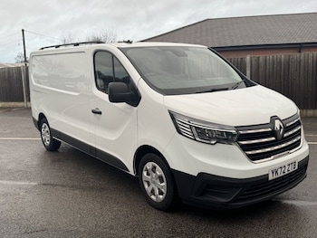 Renault Trafic feature image