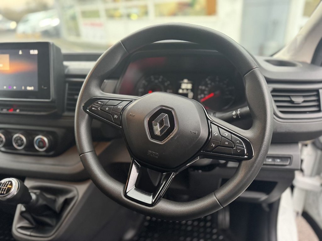 Used Renault Trafic 2022 for sale - 76985902: Photo 24