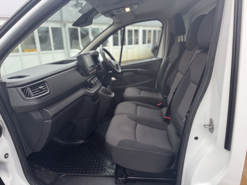 Used Renault Trafic 2022 for sale - 76985902: Photo 42