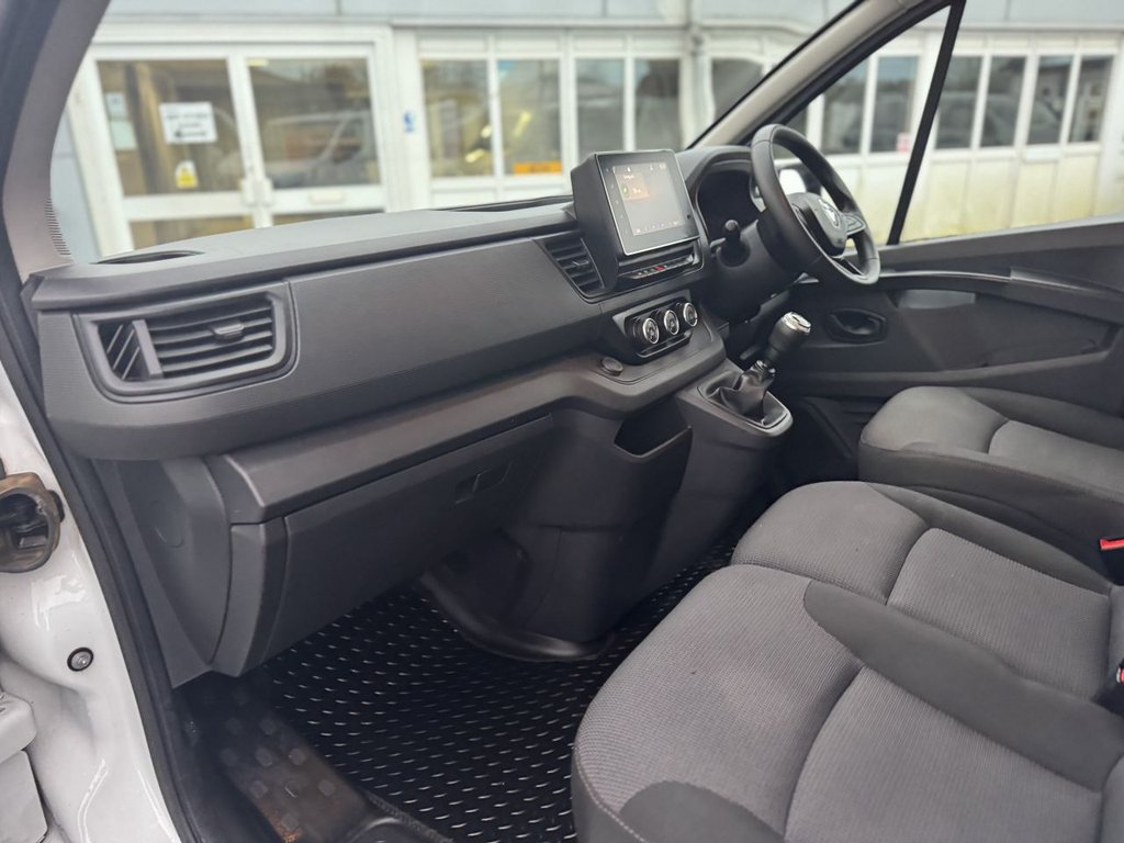 Used Renault Trafic 2022 for sale - 76985902: Photo 43