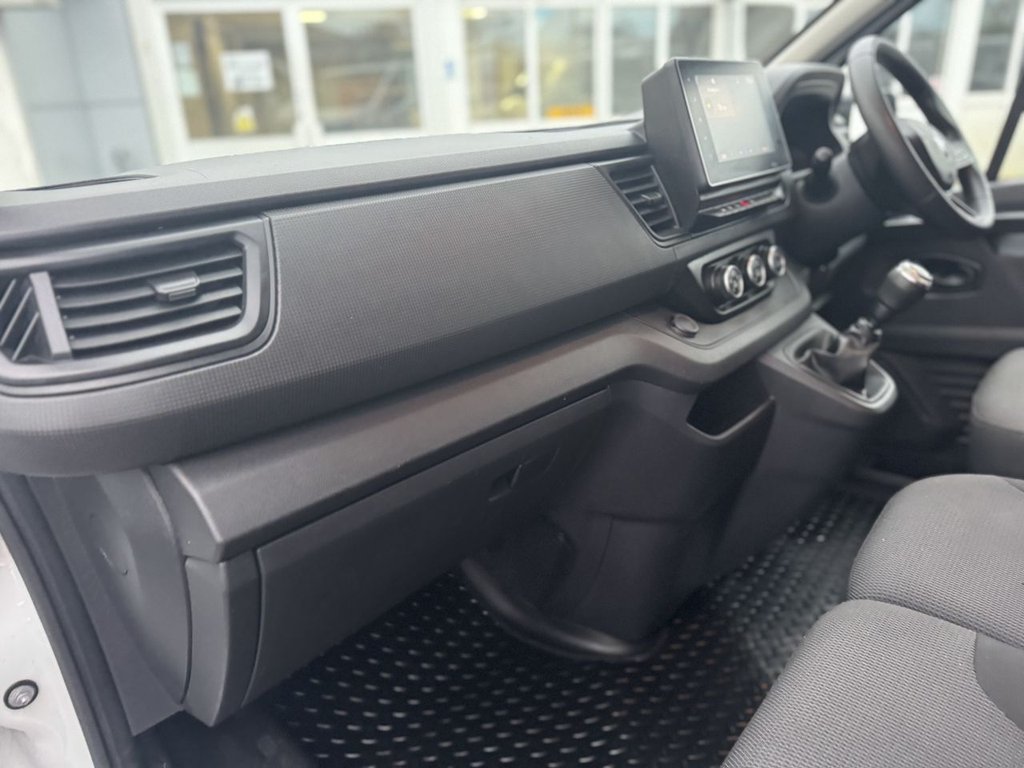 Used Renault Trafic 2022 for sale - 76985902: Photo 44