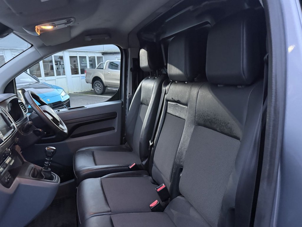 Used Vauxhall Vivaro 2020 for sale - 77200596: Photo 18