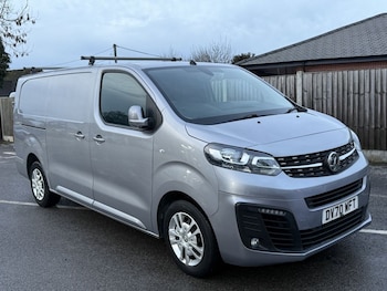 Vauxhall Vivaro feature image