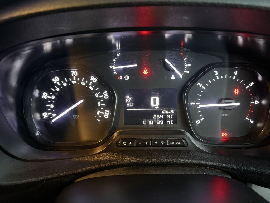 Used Vauxhall Vivaro 2020 for sale - 77200596: Photo 27