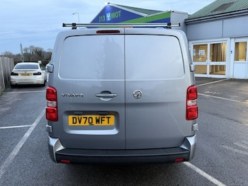 Used Vauxhall Vivaro 2020 for sale - 77200596: Photo