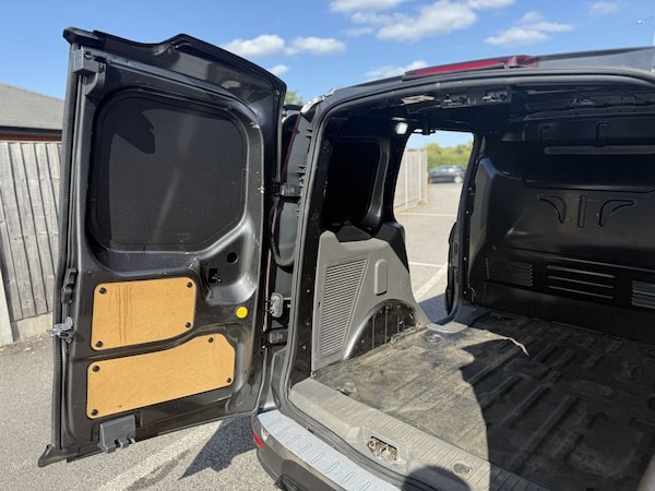 Used Ford Transit Connect 2020 for sale - 75527697: Photo 7