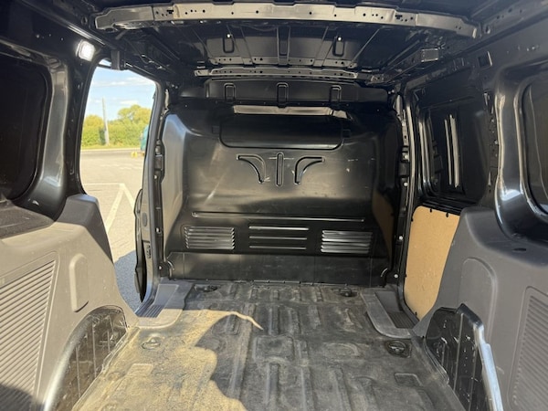 Used Ford Transit Connect 2020 for sale - 75527697: Photo 9