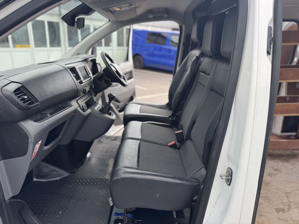 Vehicle 33