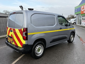 Used Peugeot Partner 2020 for sale - 77370160: Photo