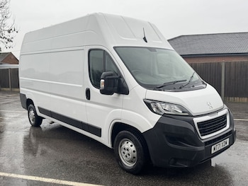 Peugeot Boxer feature image