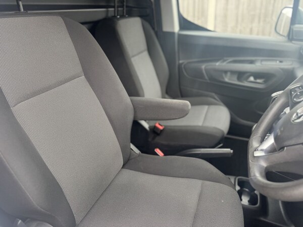 Used Vauxhall Combo 2020 for sale - 75653935: Photo 28
