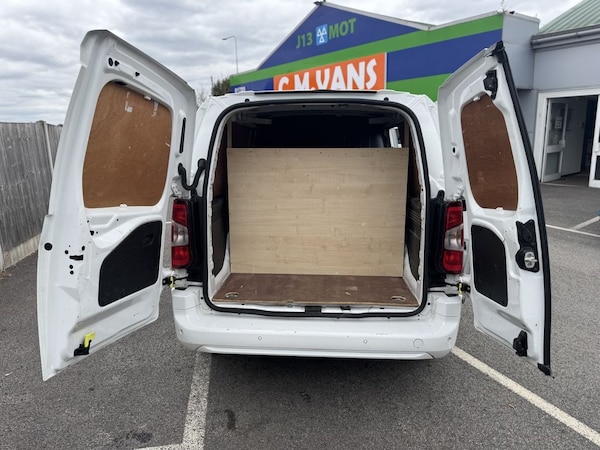 Used Vauxhall Combo 2020 for sale - 75653935: Photo 32