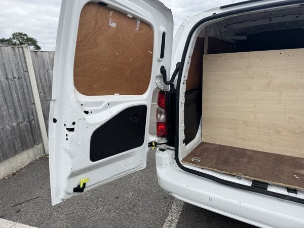 Used Vauxhall Combo 2020 for sale - 75653935: Photo 34
