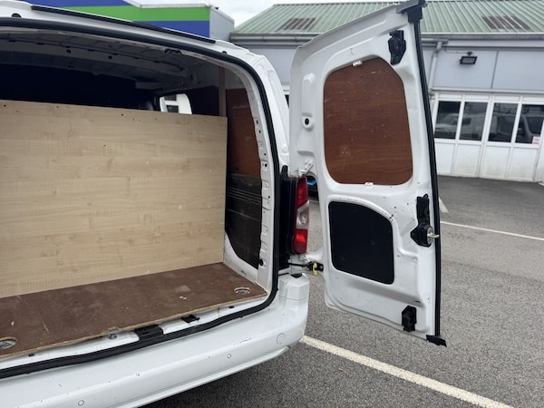 Used Vauxhall Combo 2020 for sale - 75653935: Photo 35