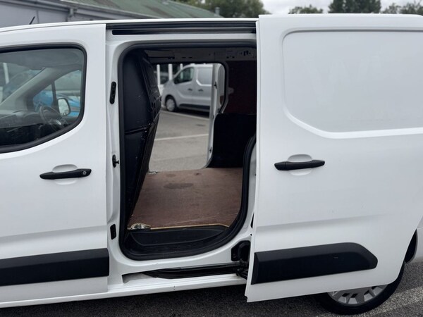 Used Vauxhall Combo 2020 for sale - 75653935: Photo 36