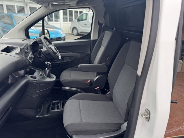 Used Vauxhall Combo 2020 for sale - 75653935: Photo 39