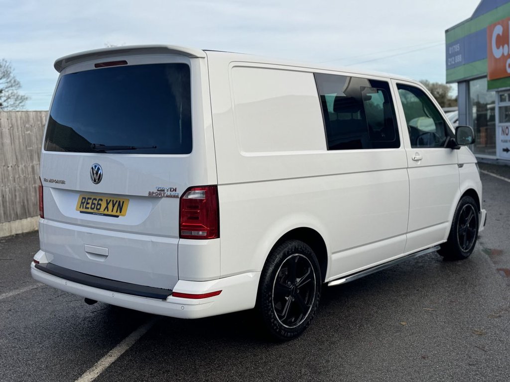 Used Volkswagen Transporter 2016 for sale - 76570255: Photo 10