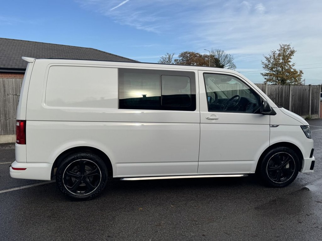 Used Volkswagen Transporter 2016 for sale - 76570255: Photo 11