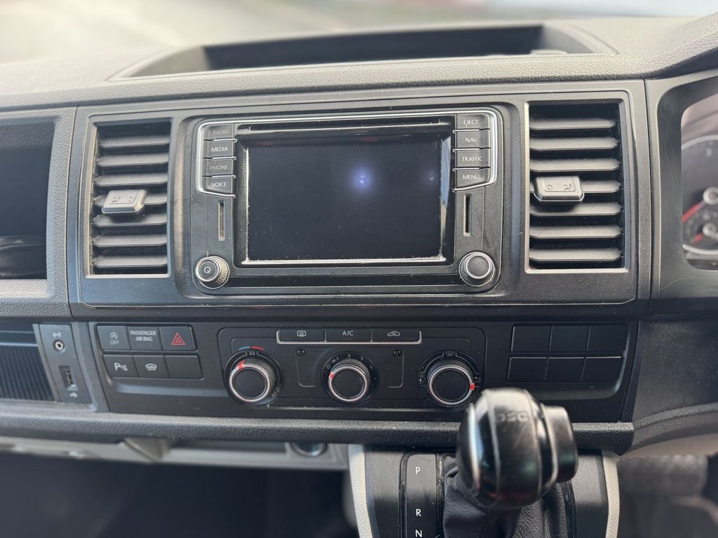 Used Volkswagen Transporter 2016 for sale - 76570255: Photo 17