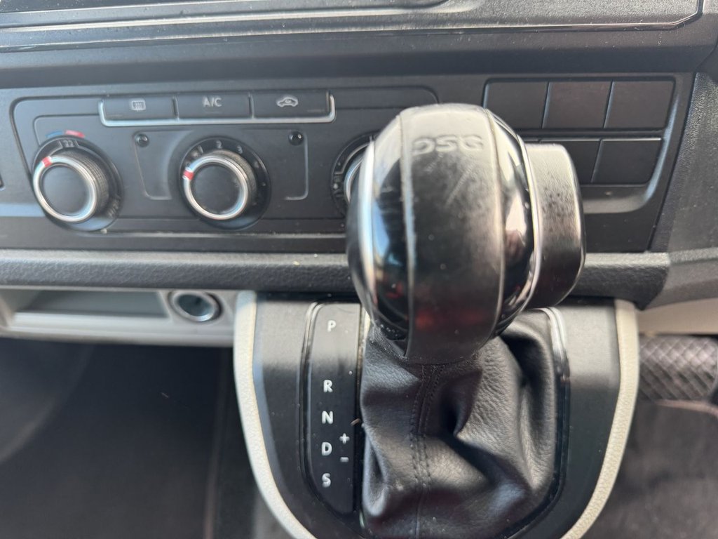 Used Volkswagen Transporter 2016 for sale - 76570255: Photo 19