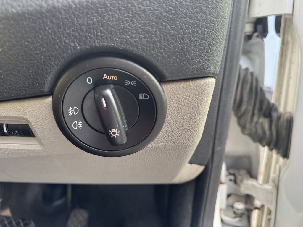 Used Volkswagen Transporter 2016 for sale - 76570255: Photo 49