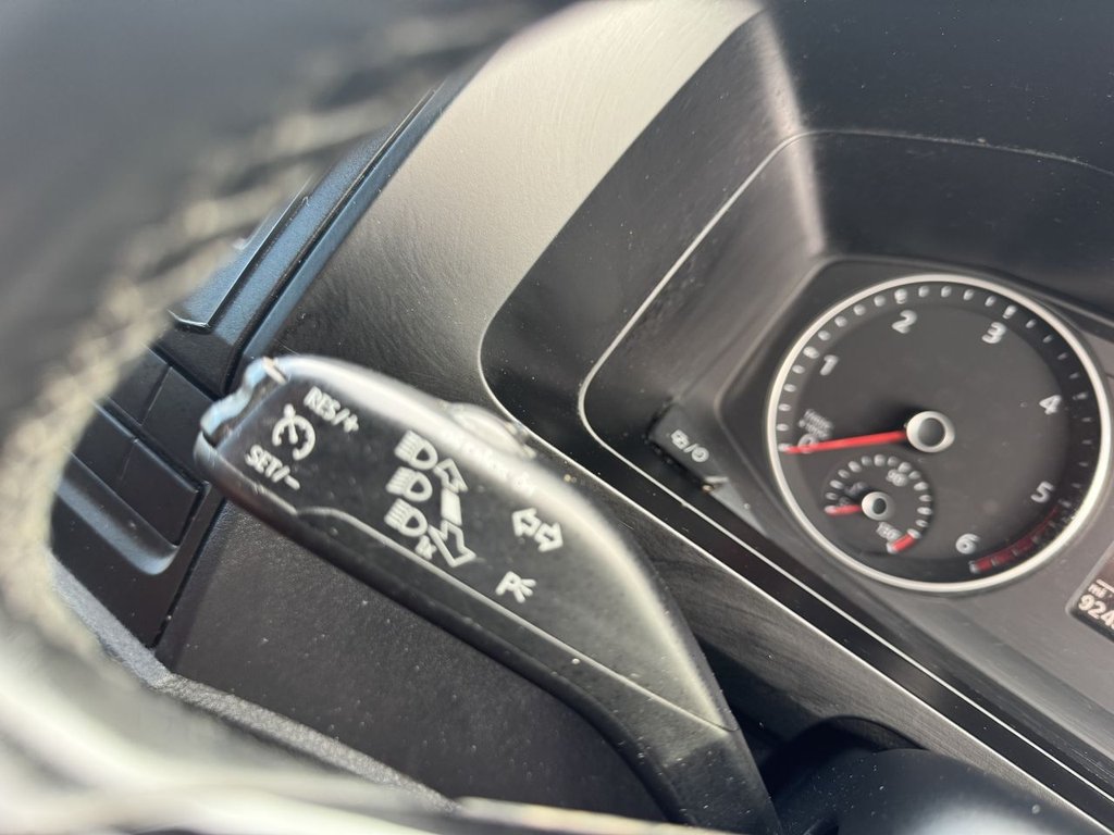 Used Volkswagen Transporter 2016 for sale - 76570255: Photo 50