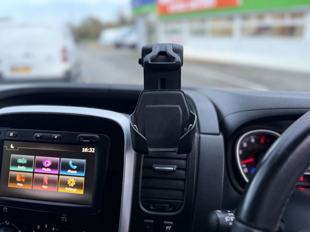 Used Renault Trafic 2020 for sale - 76510202: Photo 28