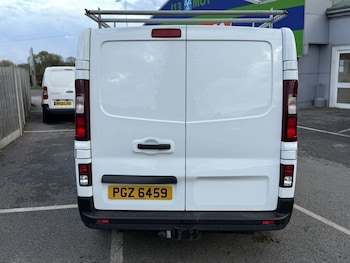 Used Renault Trafic 2020 for sale - 76510202: Photo