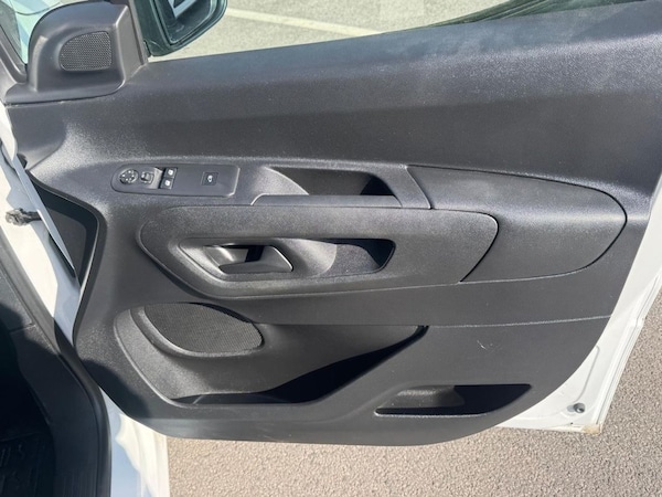 Used Vauxhall Combo 2020 for sale - 74685292: Photo 31
