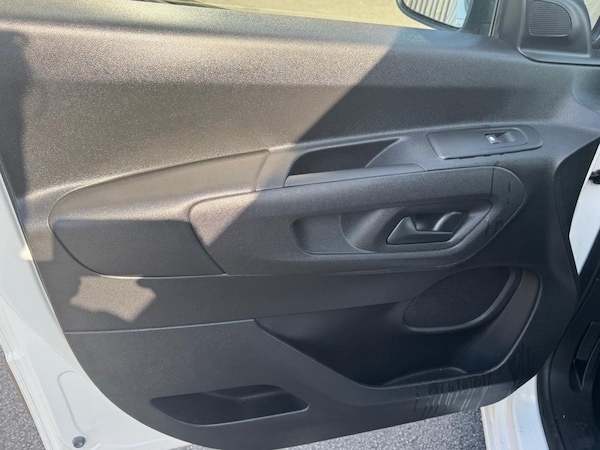 Used Vauxhall Combo 2020 for sale - 74685292: Photo 42