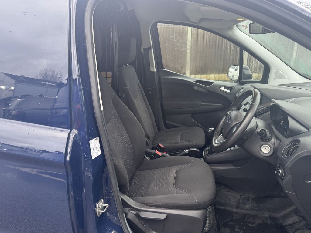 Used Ford Transit Courier 2020 for sale - 77620940: Photo 11