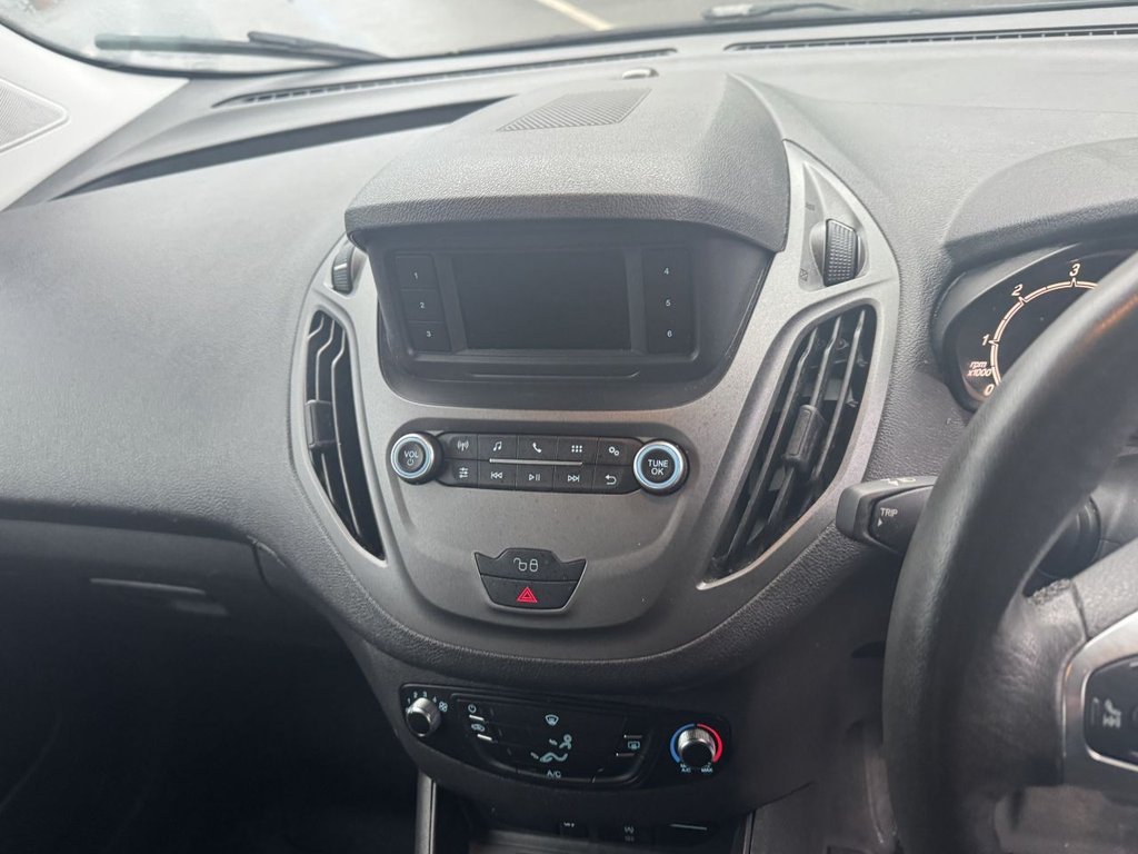 Used Ford Transit Courier 2020 for sale - 77620940: Photo 19