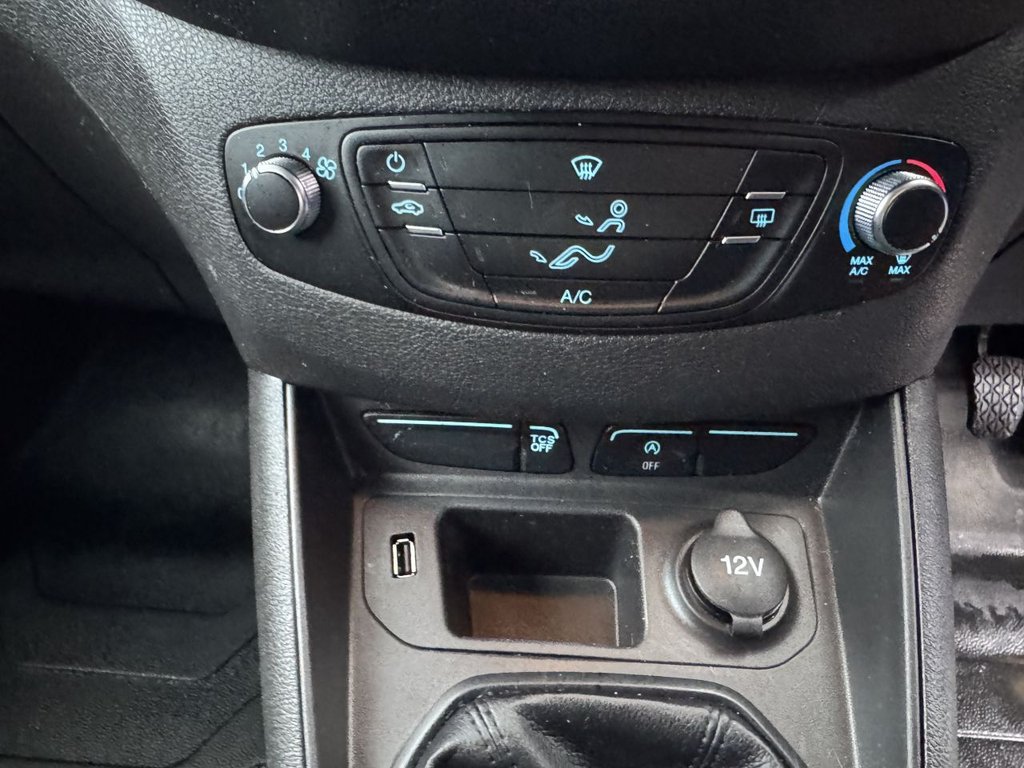 Used Ford Transit Courier 2020 for sale - 77620940: Photo 22