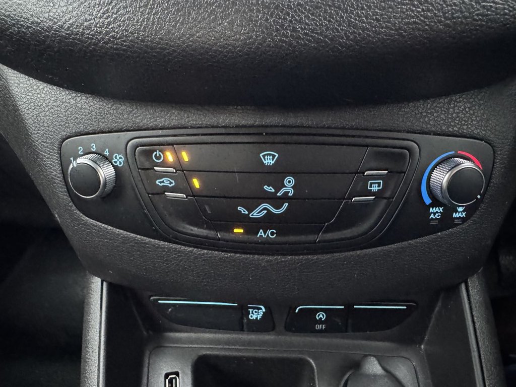 Used Ford Transit Courier 2020 for sale - 77620940: Photo 41