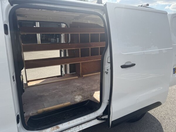 Used Peugeot Expert 2020 for sale - 75653900: Photo 39