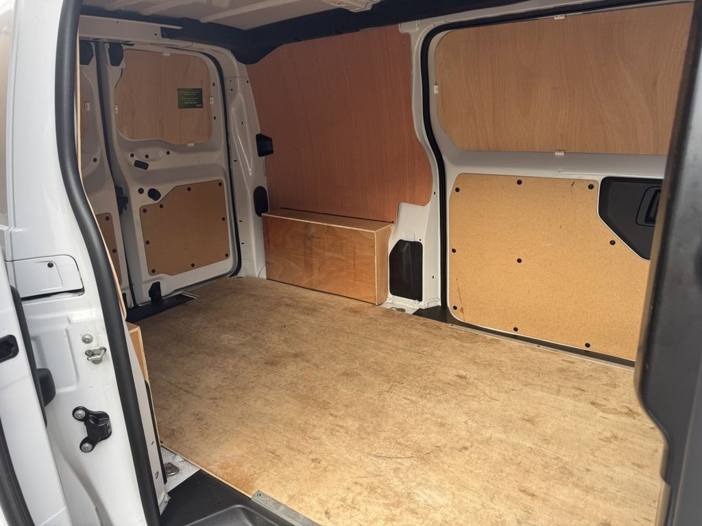 Used Vauxhall Vivaro 2024 for sale - 77384316: Photo 12