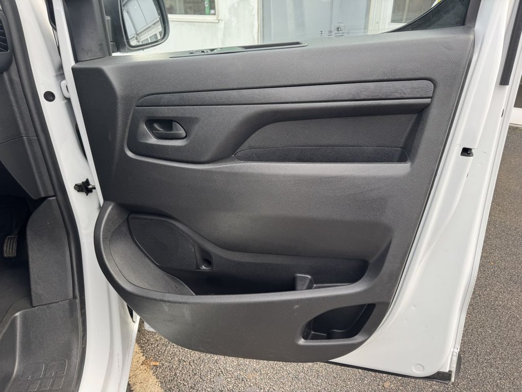 Used Vauxhall Vivaro 2024 for sale - 77384316: Photo 20