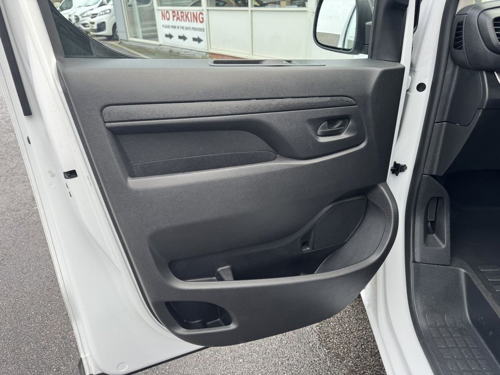 Used Vauxhall Vivaro 2024 for sale - 77384316: Photo 31