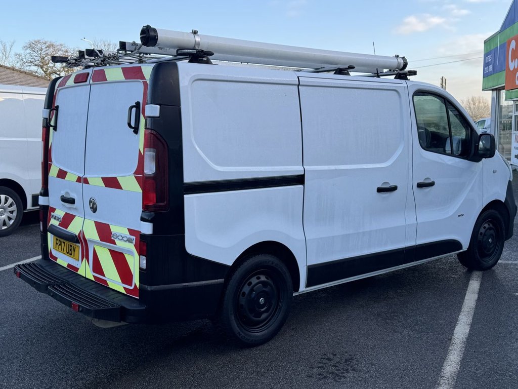 Used Vauxhall Vivaro 2017 for sale - 77293322: Photo 12