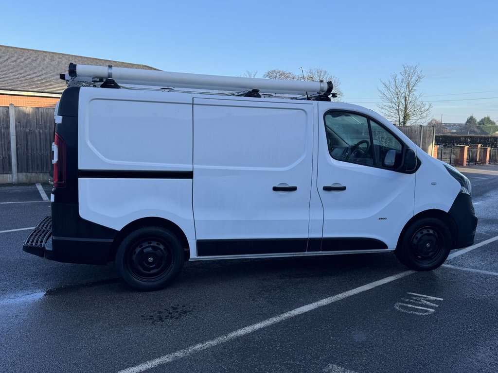 Used Vauxhall Vivaro 2017 for sale - 77293322: Photo 13