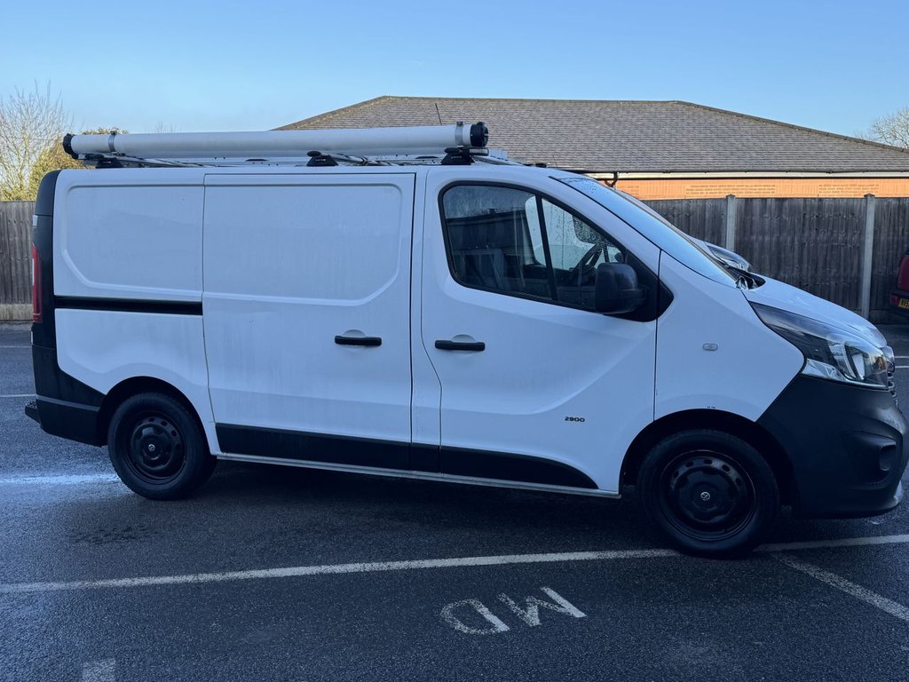 Used Vauxhall Vivaro 2017 for sale - 77293322: Photo 14