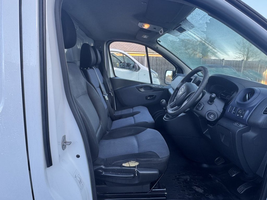 Used Vauxhall Vivaro 2017 for sale - 77293322: Photo 15