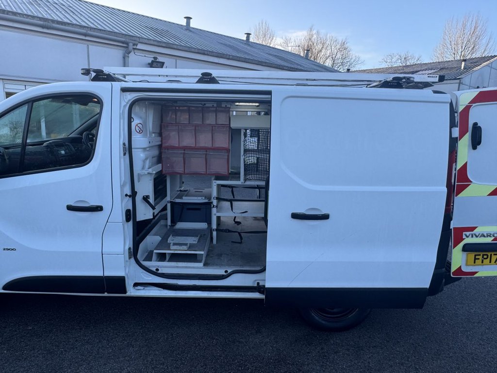Used Vauxhall Vivaro 2017 for sale - 77293322: Photo 30
