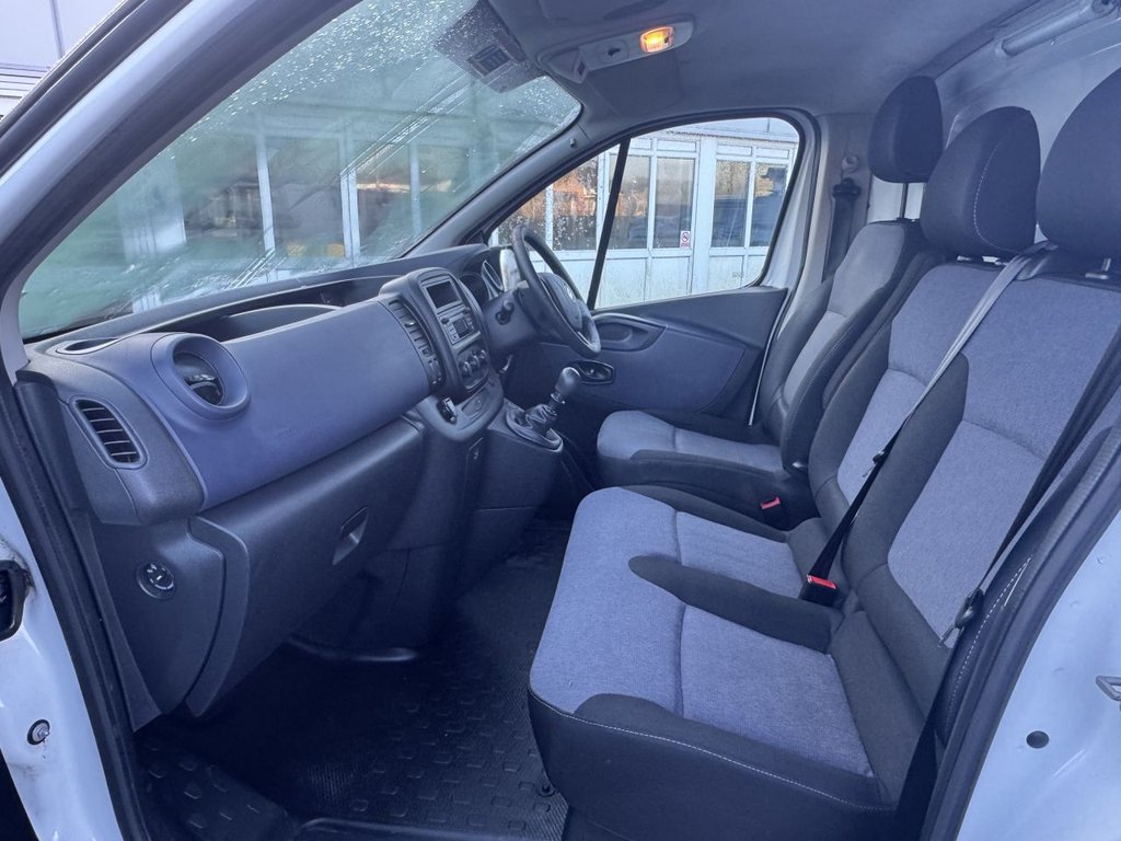 Used Vauxhall Vivaro 2017 for sale - 77293322: Photo 34